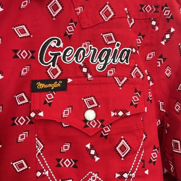 Wrangler - NWT UGA Georgia Bulldogs Retro Long Sleeve Snap Button Up Shirt Med - Picture 10 of 14